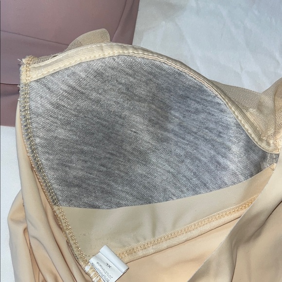 5 pc Elegant Women's Intimates Set - Black, Blue, Cream, Pink - Picture 3 of 4